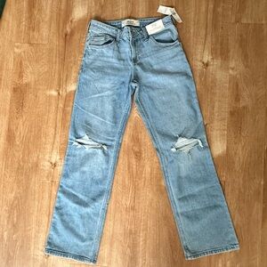 Hollister Men's Light Blue Straight Jeans